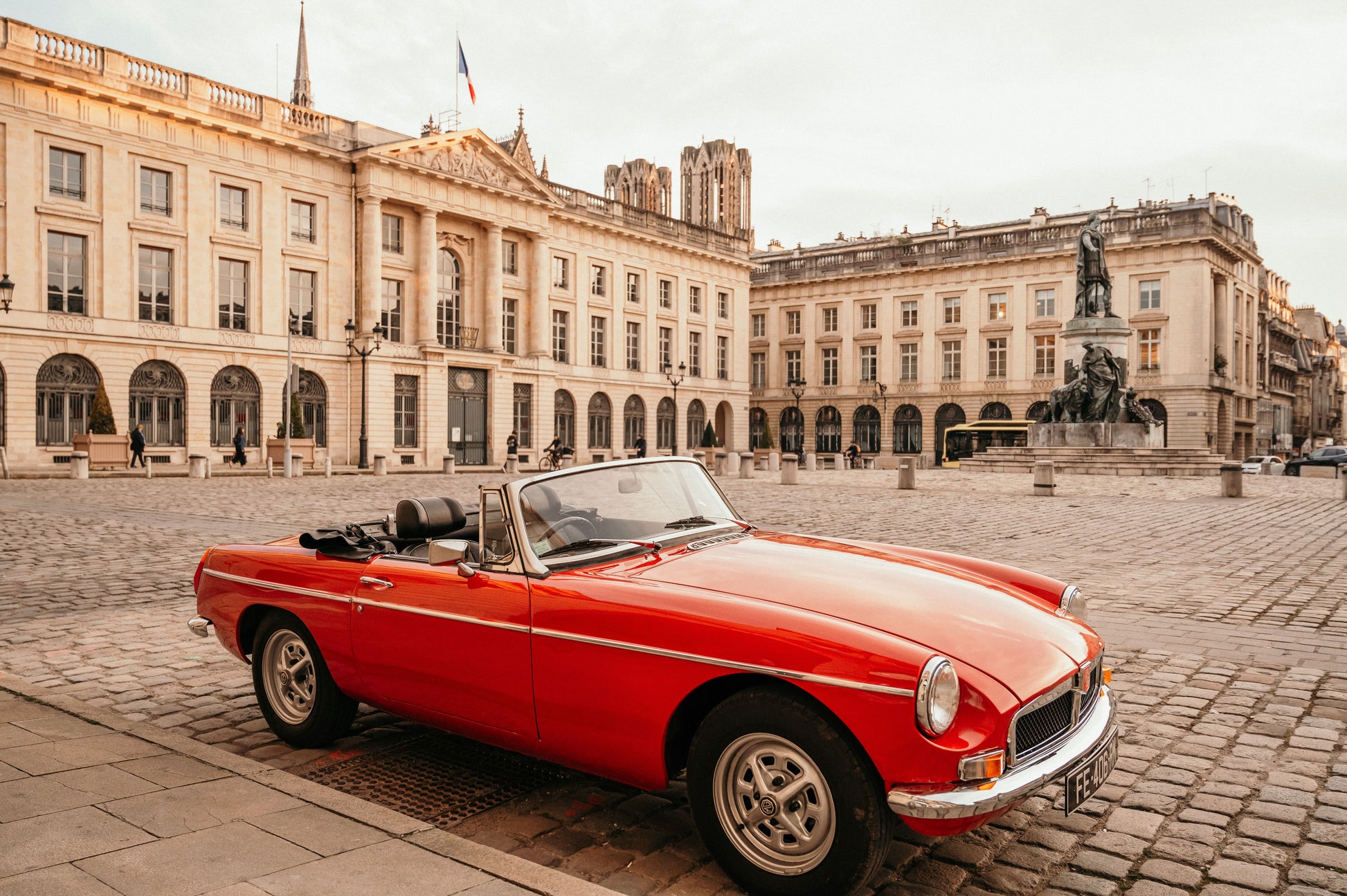 MG B de collection idéale pour photos de mariage Douai